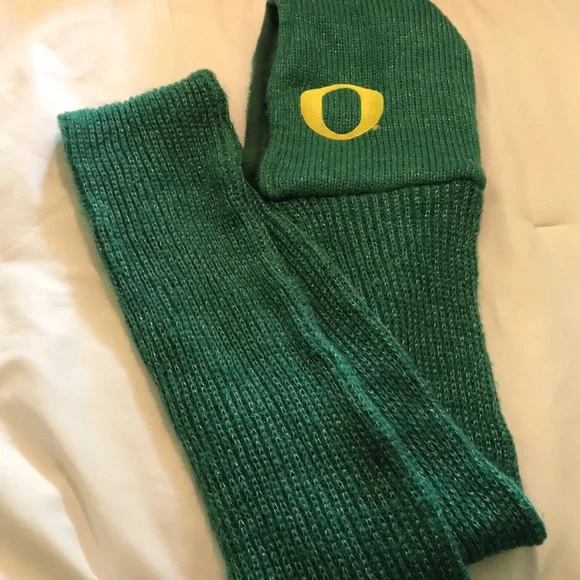 💚 Ducks Hooded Scarf - Picture 7 of 8